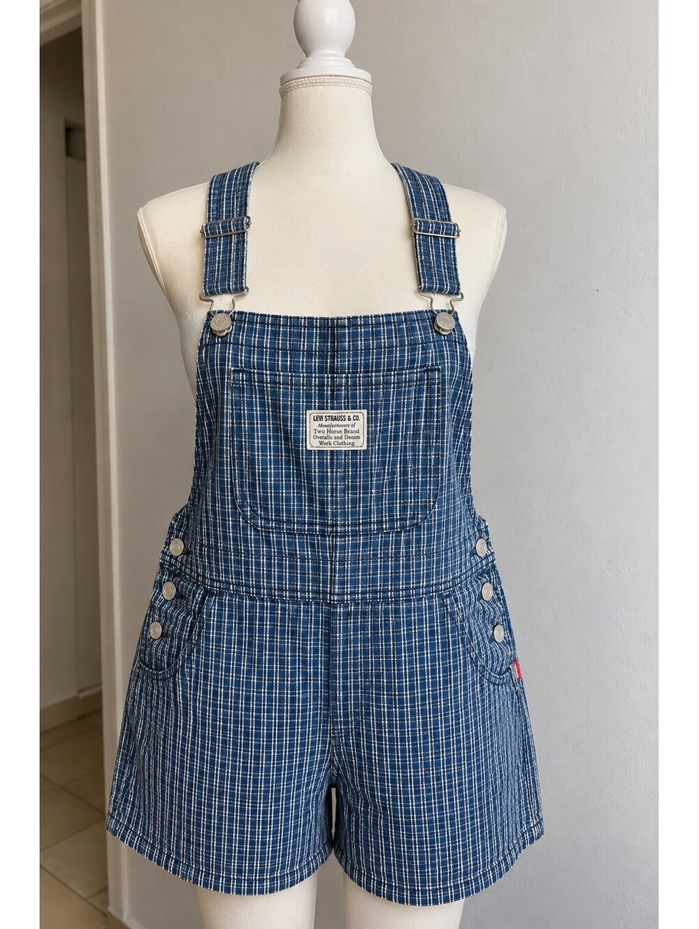 Levi’s Plaid Short Overalls Blue White Size L NWT